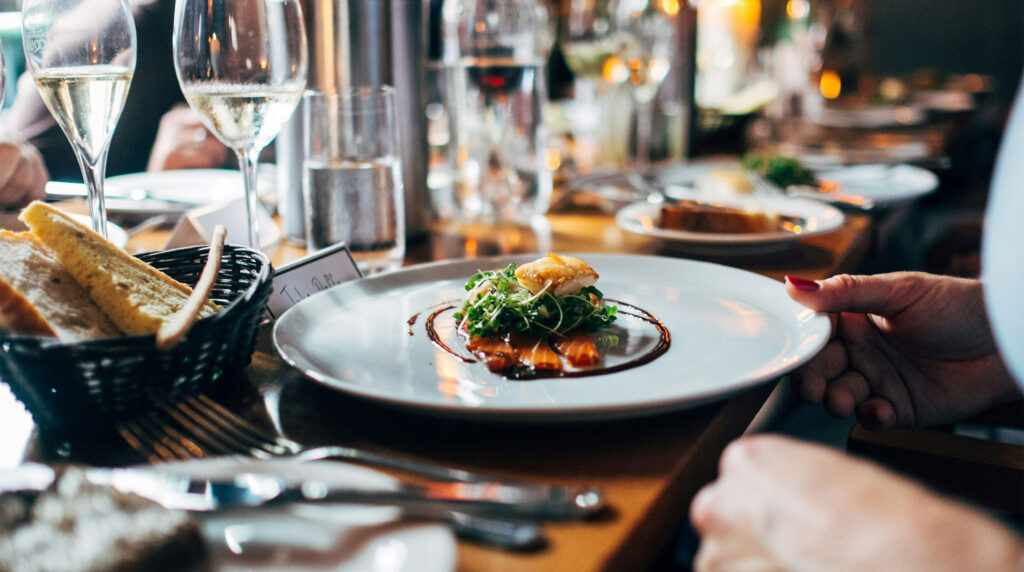 Kulinarisches Destinations-Marketing: Restaurant-Szene auf Reisen